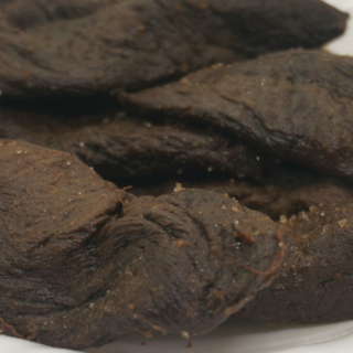 老菜脯200公克-台灣古早味醃製蘿蔔乾，天然日曬，湯品料理最佳配料, 200g, 1個