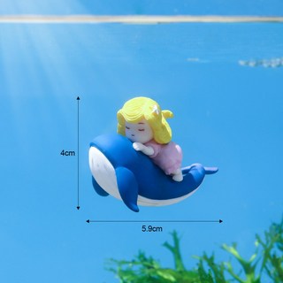 【微景小舖】微景觀 夏天海洋造景 多肉植物 盆栽 水族用品 潛水員 魚缸造景 衝浪少年 人物 沙灘造景 鯨魚 苔蘚生態瓶, 1個, 5號-騎鯨少女