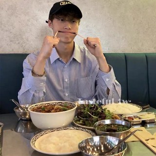 Tasteful_tw 韓國簡約百搭直條紋立領口袋寬鬆長袖襯衫 男女皆可