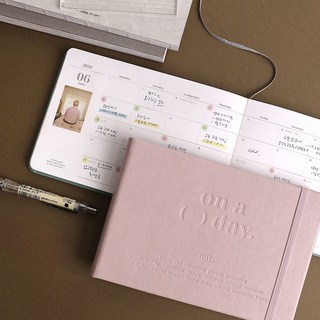 2026 온어데이 다이어리 위클리 양장 다이어리 날짜형 일기장 26년 업무용 회사 미니 다이어리, 와이드_더스티핑크