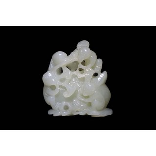 《博古珍藏》頂級正港和闐白玉猴採桃把玩，溫潤蘿蔔絲，配戴絕頂佩飾，附送台灣鑑定書，行家首選，超值回饋, 1個