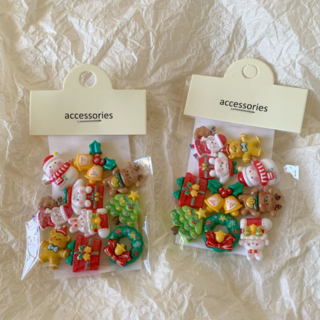 크리스마스 플라스틱 파츠 2입 부자재 데코덴 꾸미기 공예 악세사리 패치 성탄절 재료 핸드폰 케이스 만들기 재료, 2개