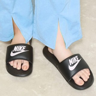 나이키 W VTR 원 쿠션 슬리퍼