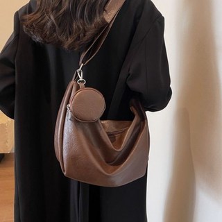 簡約設計寬肩帶單肩包 附零錢包, 咖啡色【送小零錢包】,升級加厚雙層耐用耐磨PU面料