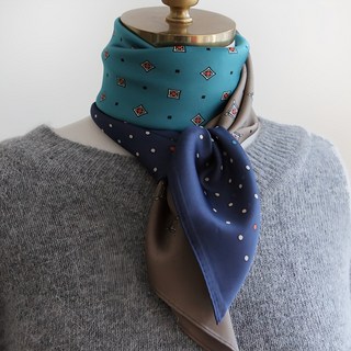 Vavisoo Petit Maison 圓點圍巾