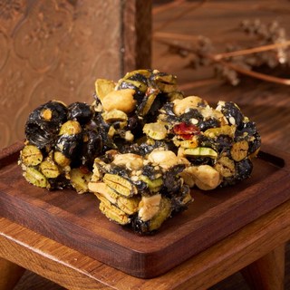 周周生活 黑豆花生酥 200g 鹹甜微辣 台灣花生 日本海藻糖 手工製作, 1個, 3包200g