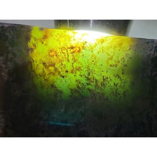 【七彩翡翠】危料 瓜料 瓜地馬拉 脫砂 發黑 原石 賭冰種 牌子 戒面 170g, 1個