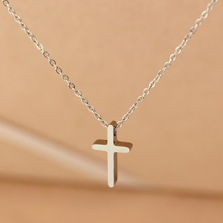 迷你鈦鋼十字架項鍊女款 抗過敏基督徒禮物 時尚簡約信仰飾品, 銀色鈦鋼項鍊, 1個