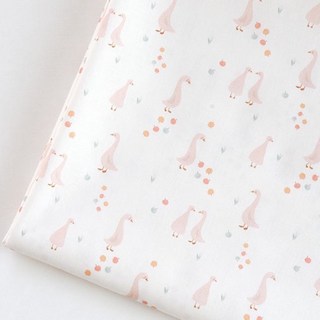 韓國布 - 蘋果鵝 棉布 手作印花布料, 1個, 1尺 【現貨，同款布買多不裁開】