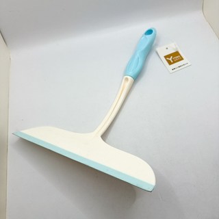 《翔翼百貨》橡膠玻璃刮刀 玻璃清潔器 橡膠刮刀 刮板 鏡面清潔 玻璃擦 刮水器 水痕 水漬 浴室, 1個, 橡膠玻璃刮刀32467顏色隨機