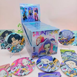 人氣熱賣 新款Kpop獵魔女團文創吧唧徽章高顏值75MM馬口鐵穀子女孩喜歡