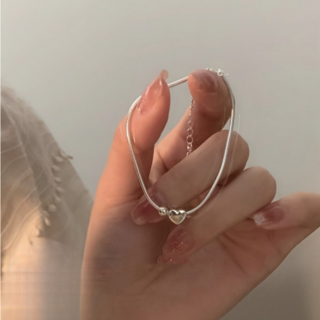 여성용 심플한 데일리 하트 실버팔찌