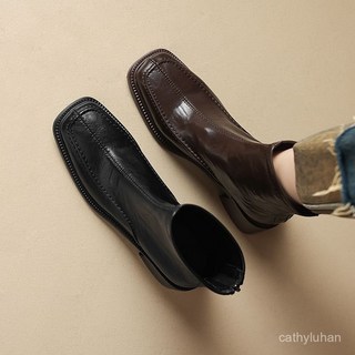 優選大碼馬丁靴女 加肥加寬 大尺碼短靴 復古方頭粗跟踝靴 法式機車騎士靴