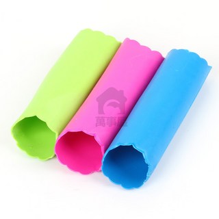 矽膠手動剝蒜器/搓蒜器 (帶密封底), 隨機出貨, 1個