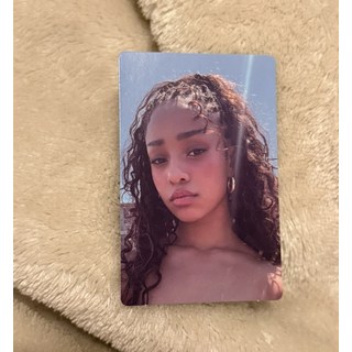 KATSEYE Manon 小卡 偶像周邊收藏 獨家照片