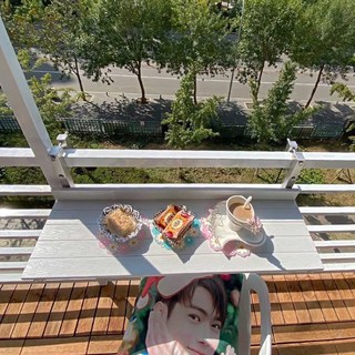 熹知 可折疊陽台掛桌 塑木懸掛吧檯桌 多功能陽台桌 可折疊 戶外休閒