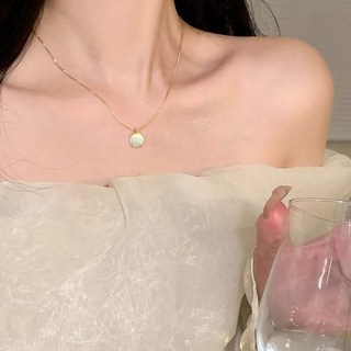 紅帽嚴選 時尚百搭鎖骨鏈 愛心蝴蝶珍珠鋯石水鑽設計 金色方型滴膠款