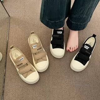 樂購 休閒魔鬼氈厚底餅乾鞋 貝殼頭休閒布鞋 包頭半拖鞋 學生鞋 姊妹鞋 閨密同款 - 舒適好穿，時尚百搭