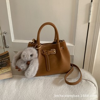 復古麂皮絨手提包 小側背包 簡約單肩斜挎包, 棕色+掛件