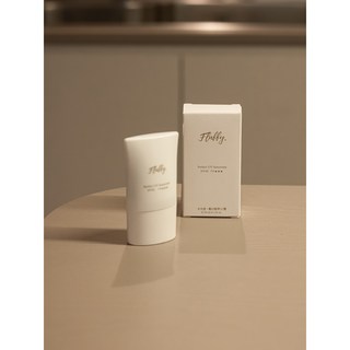 【Fluffy芙菲】水光透。靚白植萃CC霜 50ml 素顏秘密武器 隔離防曬 SPF50, 1個, 單入, 膚色, 30ml