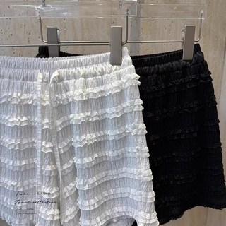 BAi白媽媽 泡泡蕾絲蛋糕短褲 鬆緊腰設計 舒適有內裡