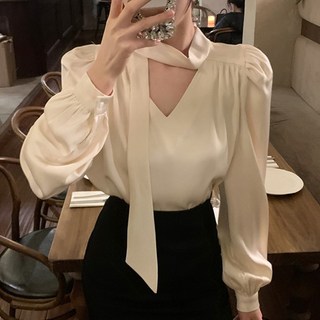 쪼예 타이 새틴 브이넥 퍼프소매 긴팔 블라우스