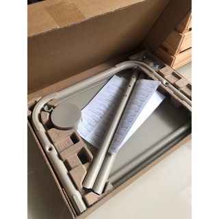 IKEA BJÖRKÅSEN 升降桌 邊桌 方便桌 筆記型電腦桌 可移動桌, 米色電腦桌 單件出不合併商品