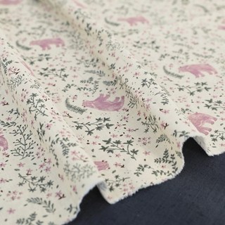 布喜翻 韓國布 - 小熊花草米黃色棉布，拼布、印花、手作布料首選, 1個