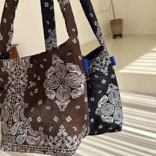 [더햅스] 패딩 골덴 페이즐리 미니 에코 백 핸드폰가방