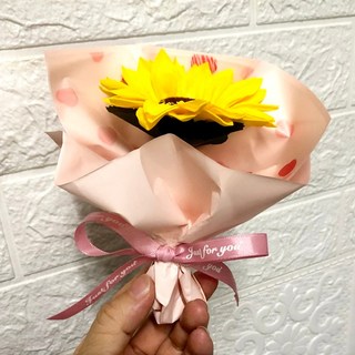 《向日葵香皂花》畢業花束 向日葵香皂花束 畢業禮物 國小畢業禮物 畢業小花束, 1個, 向日葵香皂花束(訂單滿$99才出貨)