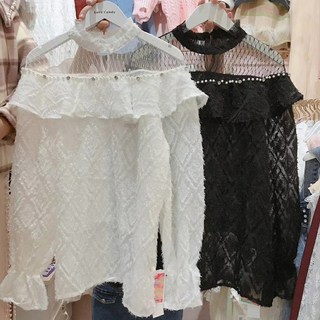 扉娜VINASHOP 法式珍珠水鑽網紗拼接喇叭袖長袖襯衫上衣