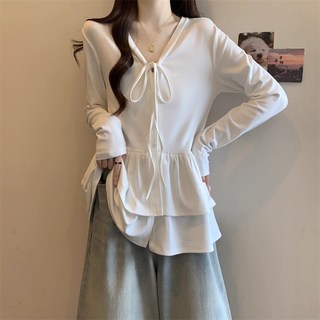 V領上衣／雙層荷葉邊中長款上衣 遮肚顯瘦 修飾身形 展現優雅氣質