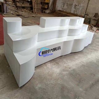 中島 商品展示架 發光櫃 客製化異形創意中島展台 鮮花店多層台階展示櫃 鞋包樣品陳列櫃, 2400*1200*900