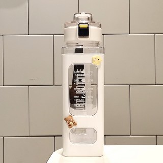 晴子出貨 700 帶吸管塑料水杯防摔杯學生便攜式運動水壺, White-700ml, 1個