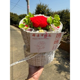 手工鉤織向日葵玫瑰毛線花束畢業禮物，送老師媽媽創意禮品，小紅書同款畢業季交換禮物, 康乃馨+禮物袋, 1個