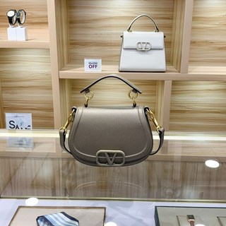 今年流行女包2025新款春夏斜背包小眾輕奢馬鞍包手提高級質感真皮, 大象灰+手提袋禮盒