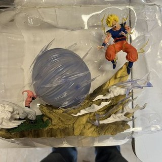 七龍珠 布歐vs悟空 無彩盒發光手辦Sky Top Studio wcf模型擺件, 1個, y Top Studio wcf模型擺件