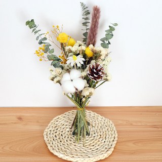 ins風網紅玫瑰棉花鬆果滿天星尤加利乾花花束，客廳裝飾擺設居家佈置乾燥花藝送禮推薦, 白色小濱菊印象花束-幹樹枝