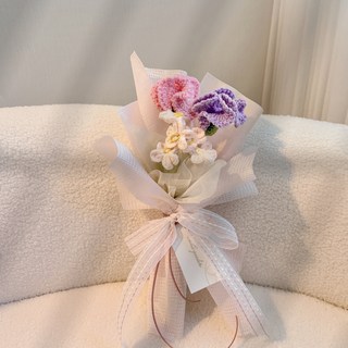 有感選物 手工針織畢業 母親節花束, 康乃馨-草莓芋泥捲, 1件