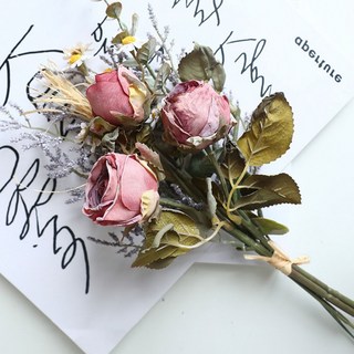 【台灣出貨】 復古玫瑰雛菊花束 復古烤邊玫瑰 乾燥花 仿真花 玫瑰花束 小雛菊 情人草 假花 捧花 婚紗拍攝道具, 1個, 【棗紅色】