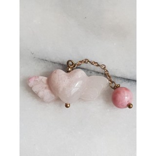 天然原礦薔薇輝石玫瑰石雕刻吊墜，精緻雕工，提升自信，愛情能量，送禮首選