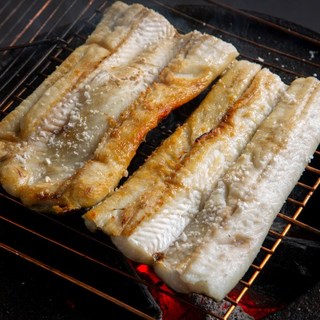 풍천만장어 국산 무태장어 손질후 680g 이상 [원산지:국산(전라남도) [원산지:국산], 1개, 생장어680g내외