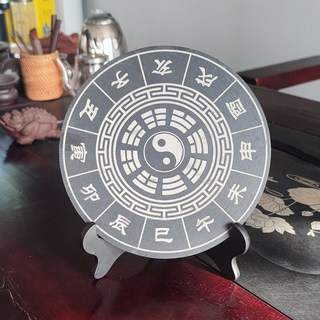 山海鎮 化煞 招財 擋煞 鎮宅 避邪 風水飾品 山水鎮 旺財 保平安 山海鎮八卦圖天然青石鵰刻青龍白虎硃雀玄武鎮宅玄, 1個, 八卦圖直徑20cm三角支架