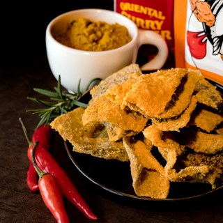 海濤客 香酥魚皮餅乾 (80g/包) - 鹹蛋/咖喱/鮭魚口味, 1個, 紅咖哩魚皮