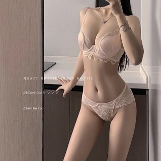 法式甜美蕾絲內衣套裝：聚攏上托、舒適防下垂，展現純欲風格