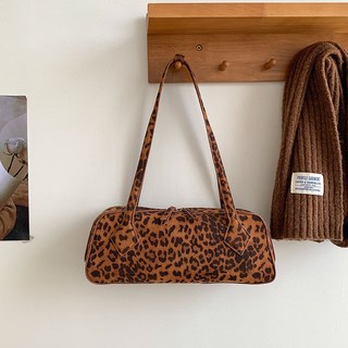 廠家直銷 2025款絨麵個性秋冬女包精緻時尚單肩腋下包通懃大容量豹紋法棍包, 棕豹