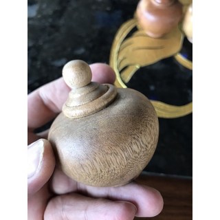 牛樟芝椴木寶瓶木瓶聚寶盆牛樟椴木聚寶瓶手把件擺件 天然香味 YM 23, 1個