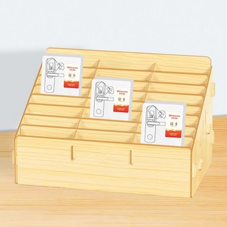 台灣出貨 階梯卡片收納盒 展示盒酒店前臺房卡收納盒賓館民宿房卡盒多格卡片分類整理放置盒名片盒玩偶收納 娃娃收納, 24格（卡片分類）-白楓色, 1個