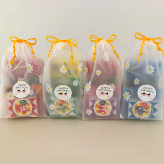 창의력 쑥쑥 스네이크 큐브 폼폼미니블럭 4세트 어린이집 유치원 생일선물 답례품 구디백, 1개, 혼합색상