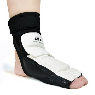 跆拳道手套腳套 拳擊護手 散打護腳背 成人兒童比賽防護護具, 護腳XS號(適合28-32碼鞋子）, 1個